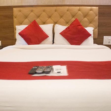 Highland Residency The Boutique Hotel Thane Exteriör bild