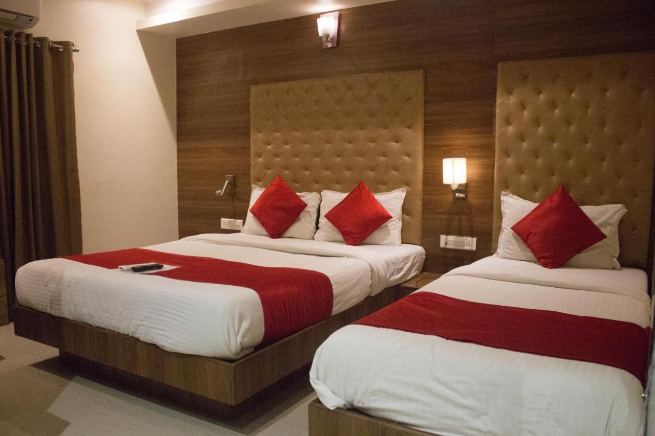 Highland Residency The Boutique Hotel Thane Exteriör bild