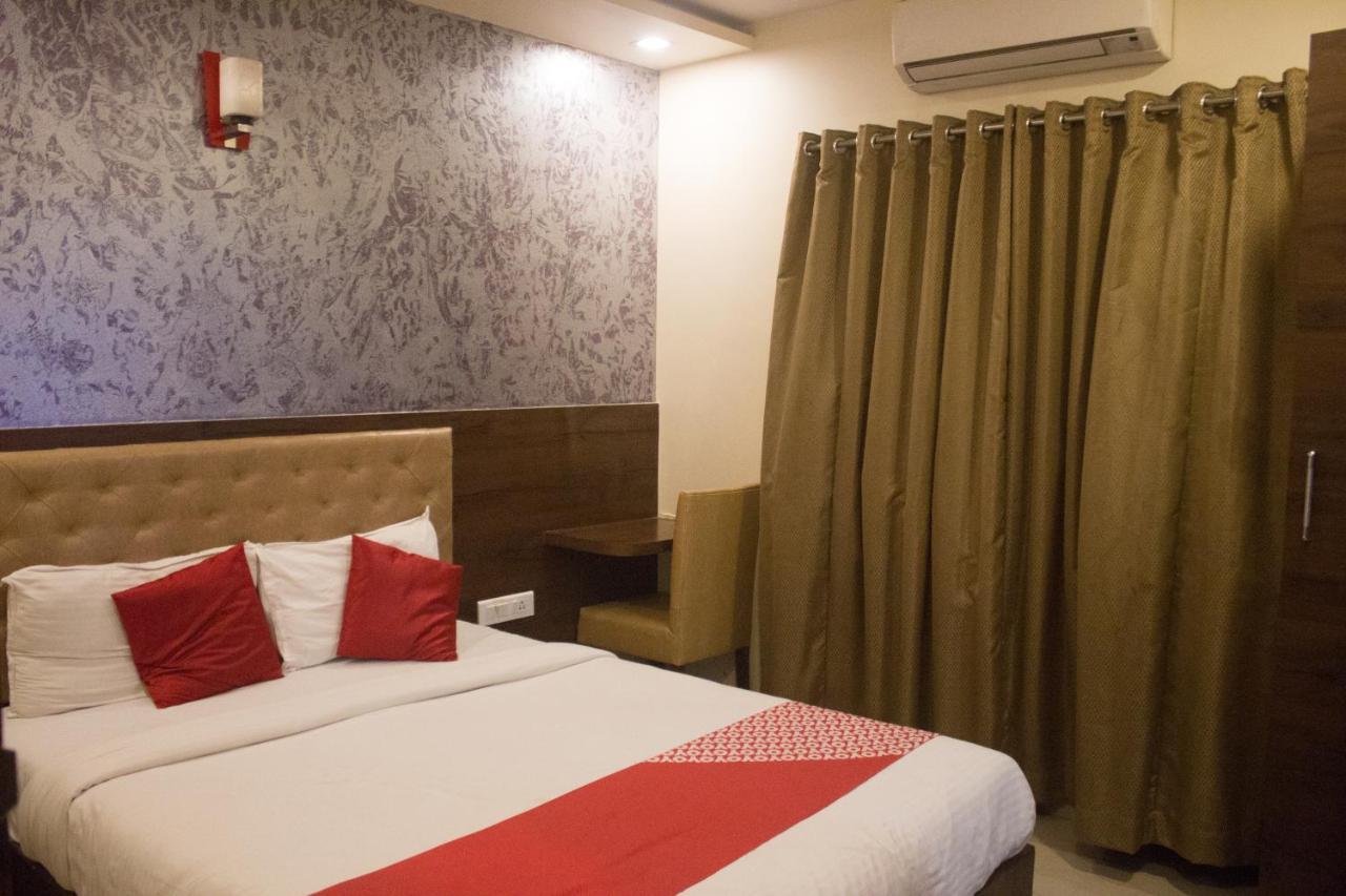 Highland Residency The Boutique Hotel Thane Exteriör bild