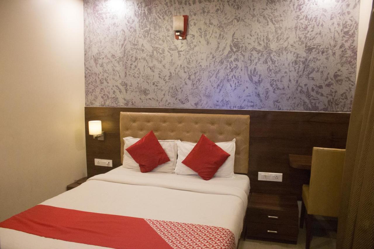 Highland Residency The Boutique Hotel Thane Exteriör bild